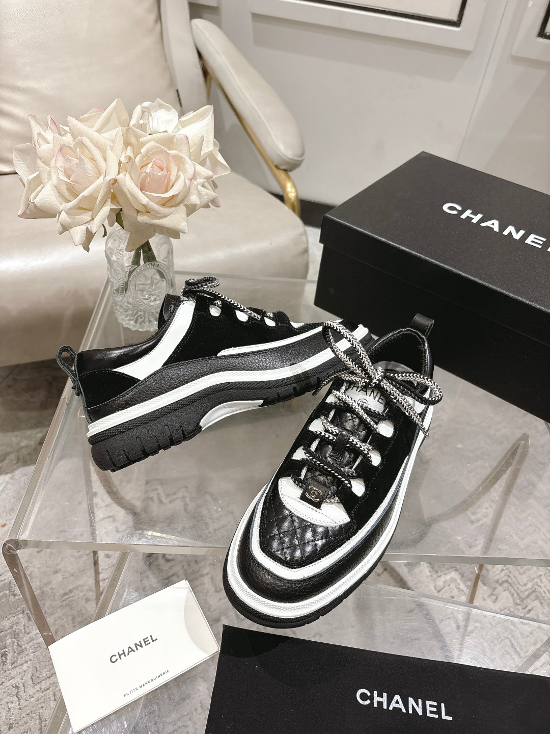 Women's high heels